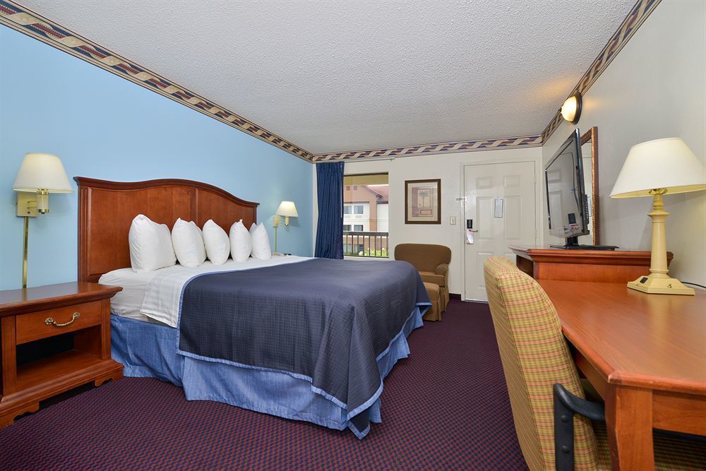 Howard Johnson By Wyndham Savannah Ga Georgetown Kültér fotó