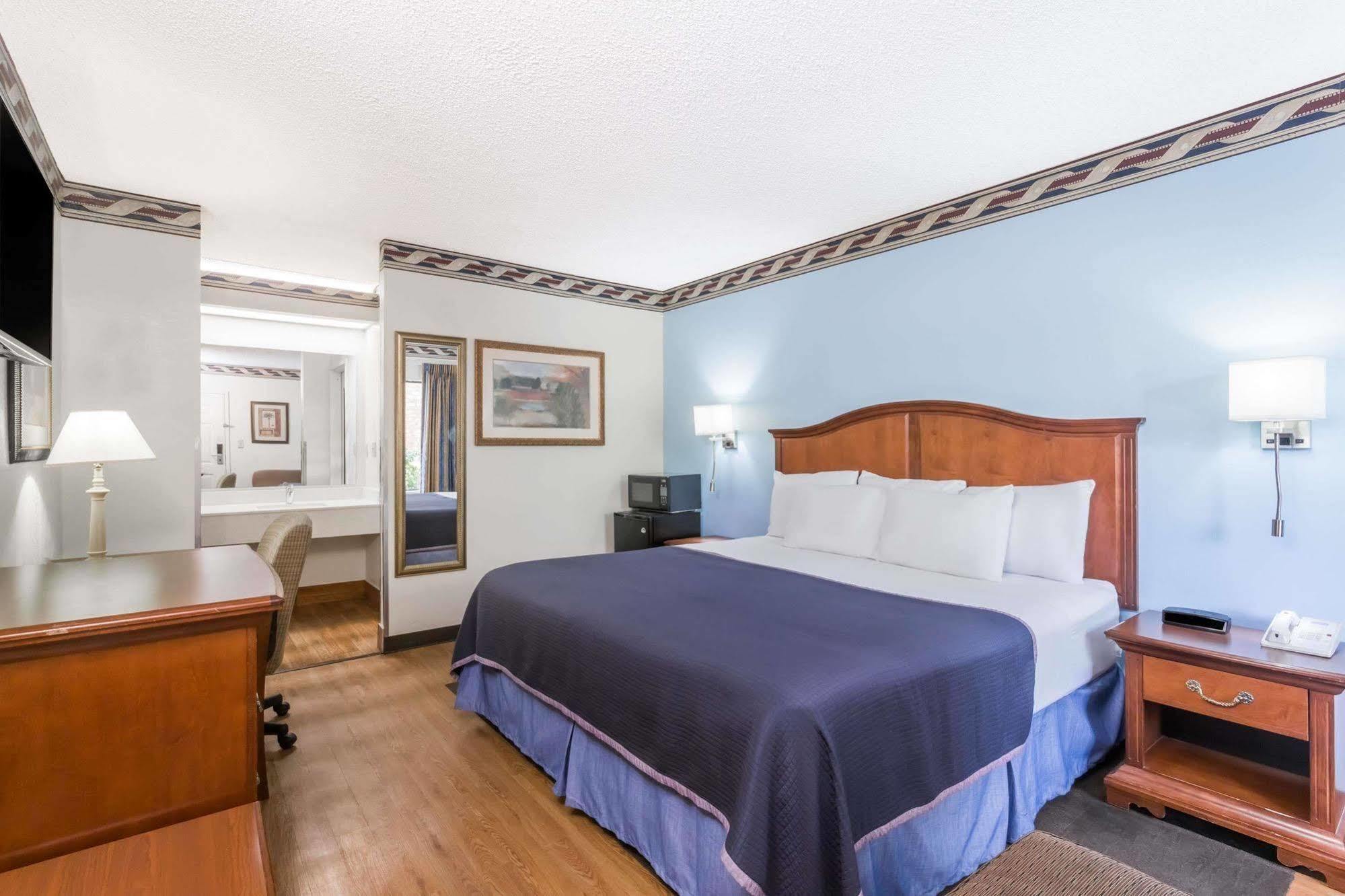 Howard Johnson By Wyndham Savannah Ga Georgetown Kültér fotó